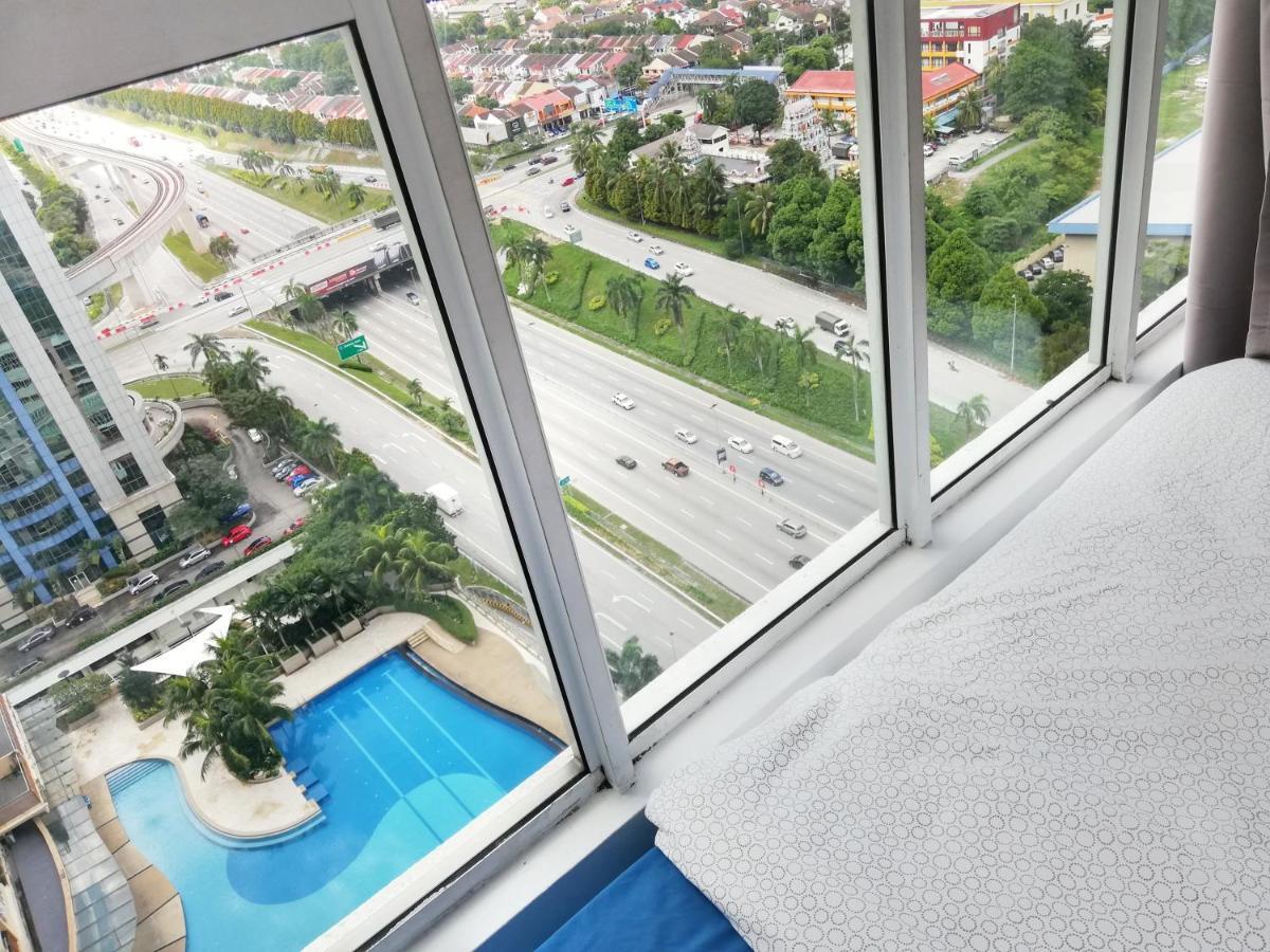 Subang City Residence, Spacious Home With Balcony, Walking Distance To Summit, 5Min To Sunway Subang Jaya Luaran gambar