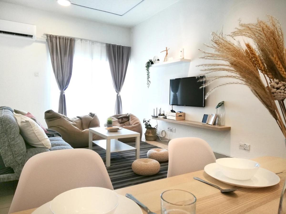 Subang City Residence, Spacious Home With Balcony, Walking Distance To Summit, 5Min To Sunway Subang Jaya Luaran gambar